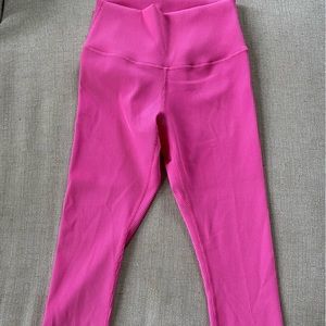 Zyia Muted Magenta Reve High-Rise Capri